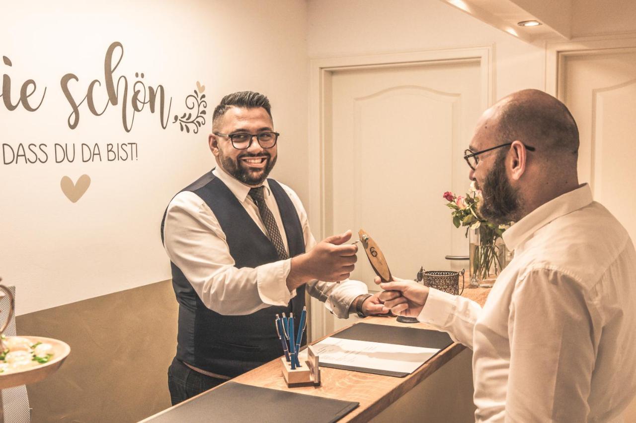 Boutique Wellnesshotel Landmann 스타이넨 외부 사진